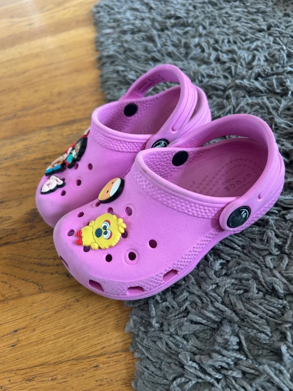 CROCS preowned size